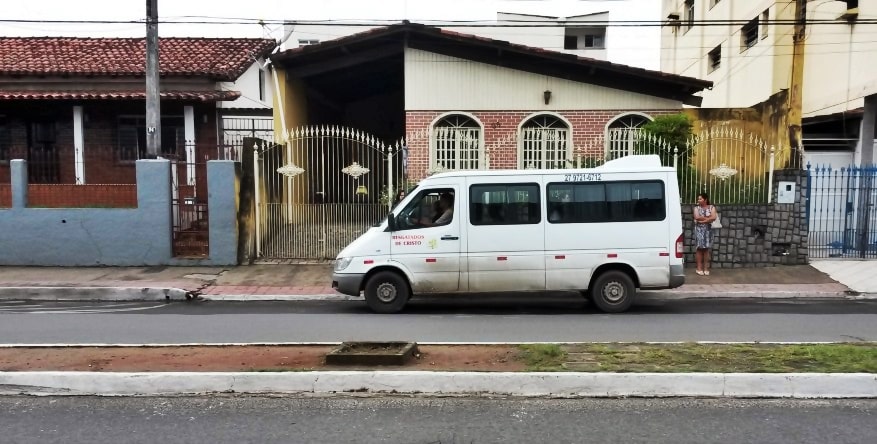 As conduções alternativas começam a circular às 5:30h da manhã