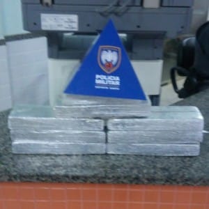 A droga estava na bagagem do casal. Foto: Divulgação