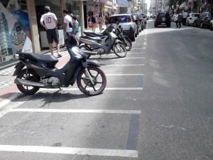 Vagas para estacionar no Centro de Guarapari já ficaram mais comuns. Foto: João Thomazelli/Portal 27