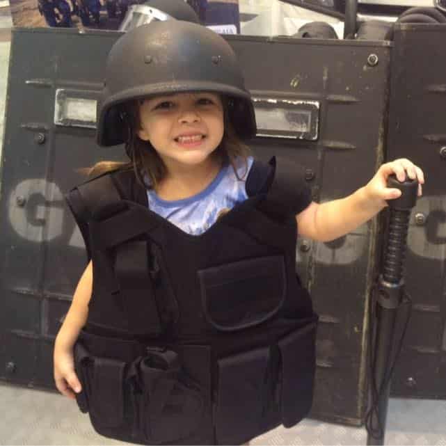 A situação da pequena Sophia, de cinco anos, mobilizou milhares de pessoas e também a PM de Guarapari. foto: álbum de família