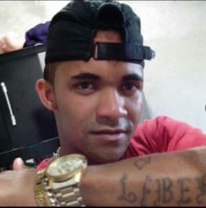 Albert Raylan morreu na hora. Reprodução