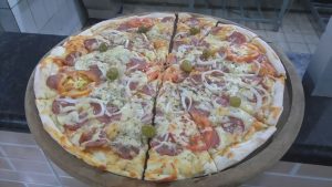Pizza Mega Bife